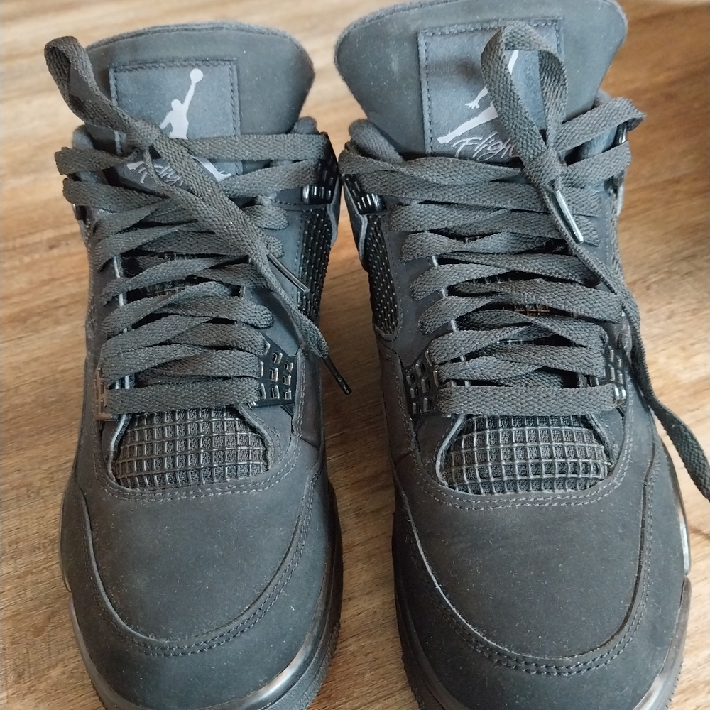 Jordan 4 Retro Black Cat